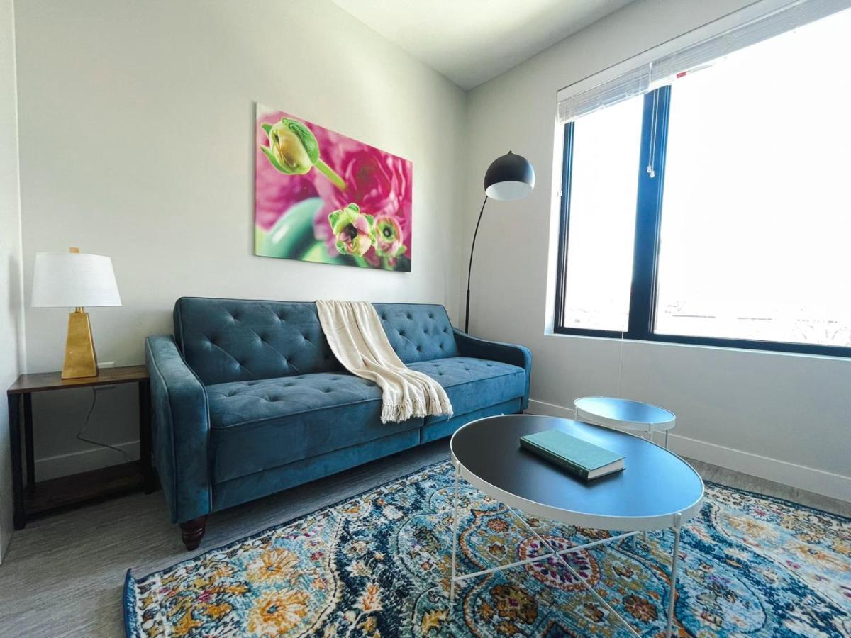 Sleepover Studio Apartments Де-Мойн Экстерьер фото