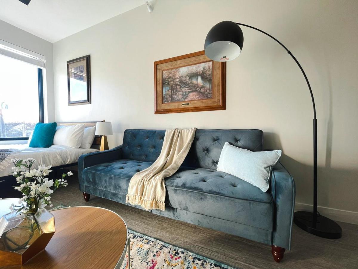 Sleepover Studio Apartments Де-Мойн Экстерьер фото